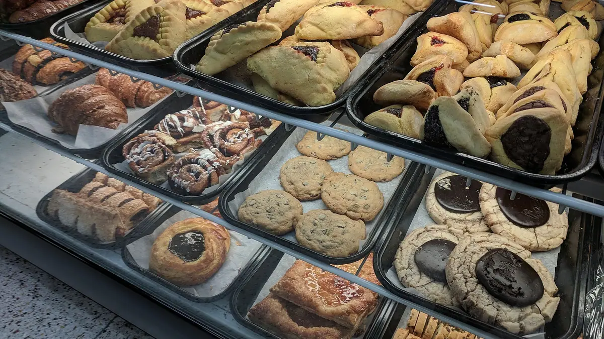 Burnham Bakery – bakery in Burnham-on-Crouch town centre